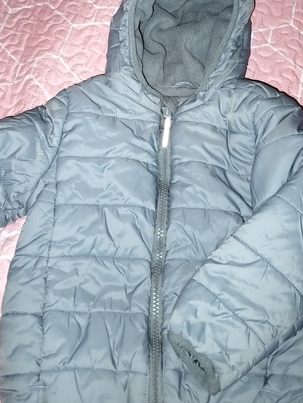 Cat & Jack Light Gray Quilted Hooded Puffer Jacket